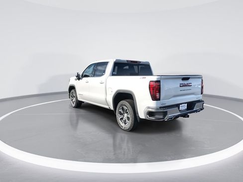 New 2026 GMC Sierra 1500 SLE image 6