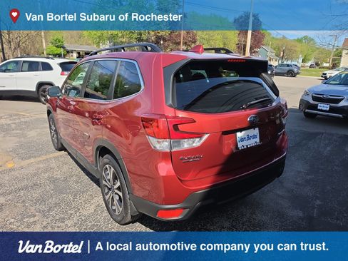 Used 2023 Subaru Forester Limited AWD/4WD image 7