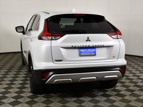 Used 2024 Mitsubishi Eclipse Cross SE AWD/4WD image 7