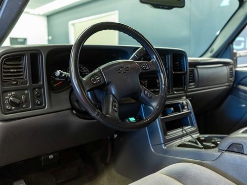 Used 2006 Chevrolet Silverado 3500 LT image 10