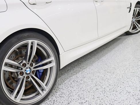 Used 2016 BMW M3 RWD image 12