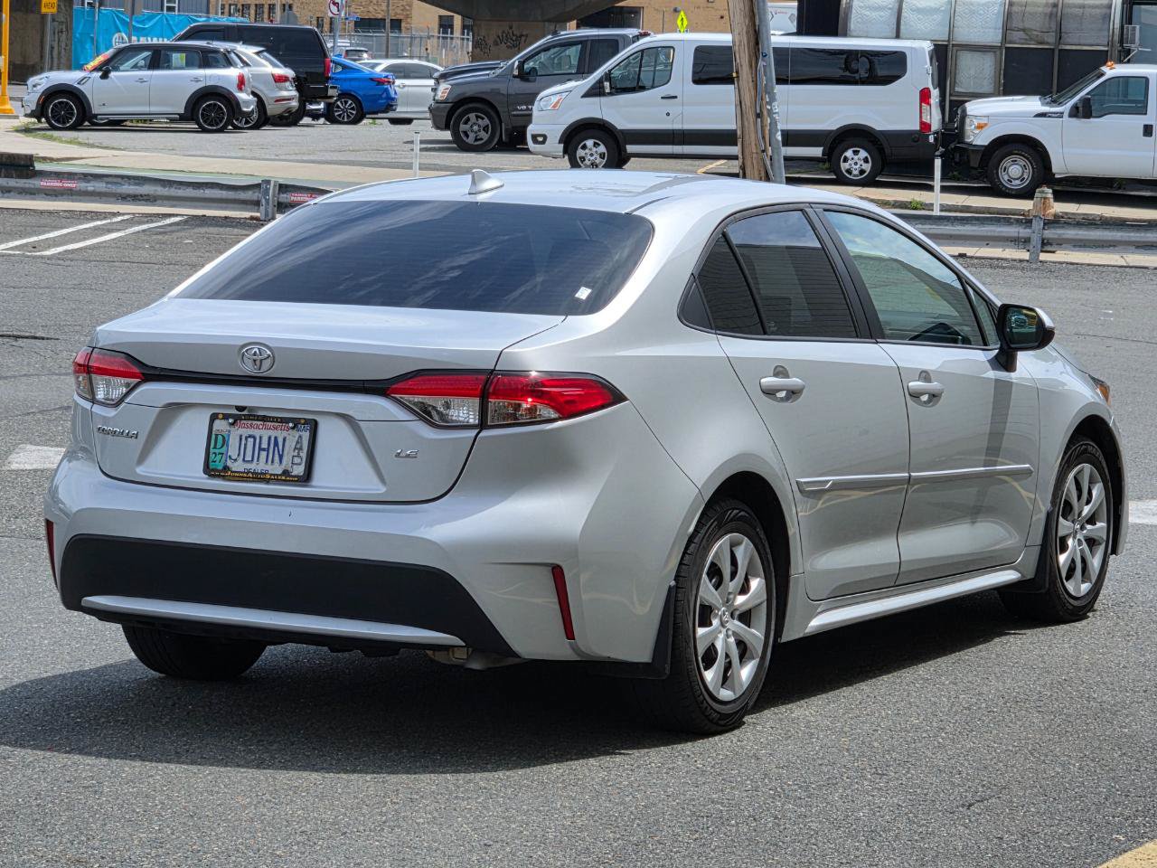 Used 2021 Toyota Corolla LE FWD image 7