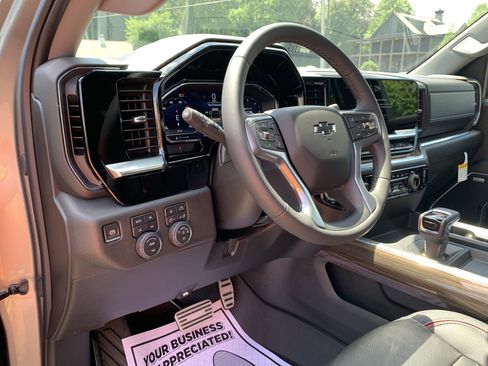 New 2025 Chevrolet Silverado 1500 RST image 18