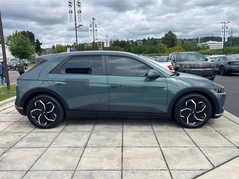 Certified 2024 Hyundai Ioniq 5 SEL AWD/4WD image 8