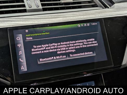 Used 2022 Audi e-tron Premium Plus w/ Premium Plus Package image 41