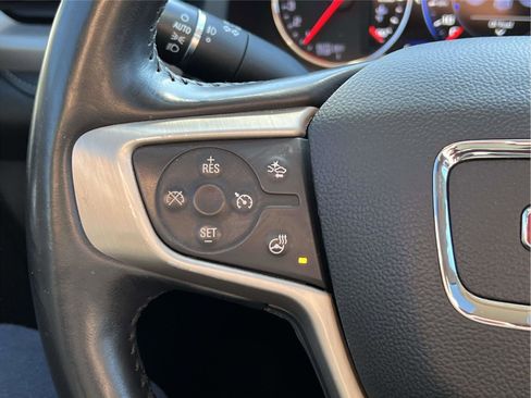 Used 2021 GMC Acadia Denali w/ Denali Ultimate Package image 23