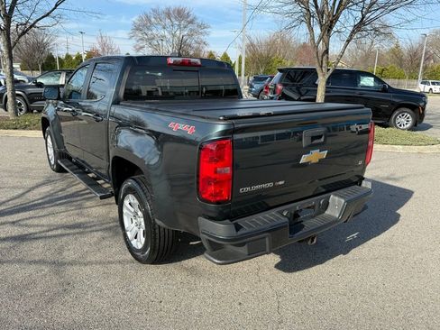 Used 2017 Chevrolet Colorado LT w/ LT Convenience Package image 3
