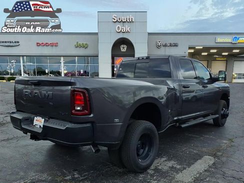 New 2026 RAM 3500 Tradesman AWD/4WD image 3