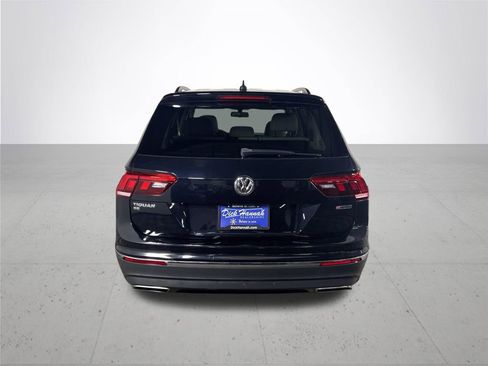 Used 2021 Volkswagen Tiguan SE image 7