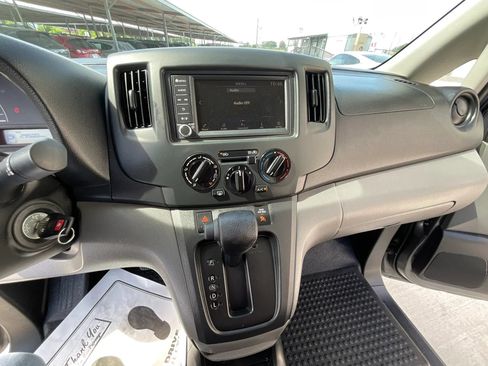Used 2021 Nissan NV200 SV w/ Sliding Door Glass Package FWD image 34