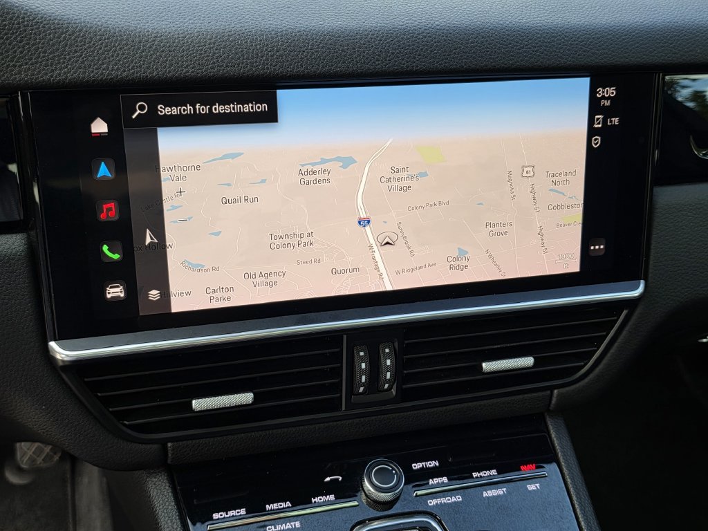Certified 2022 Porsche Cayenne Platinum Edition AWD/4WD image 15