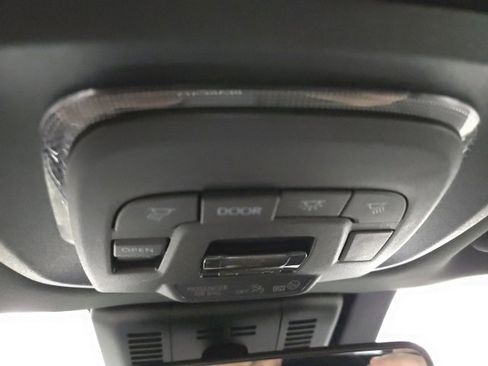 New 2026 Toyota Crown Platinum image 25