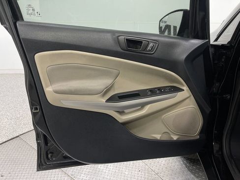 Used 2020 Ford EcoSport S image 13