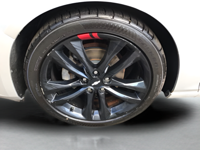 Used 2018 Chevrolet Malibu LT w/ Redline Edition FWD image 22