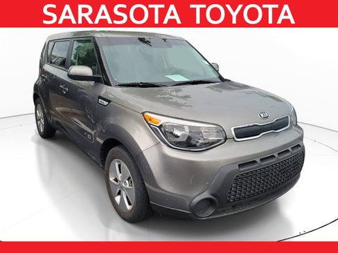 Used 2016 Kia Soul FWD image 1