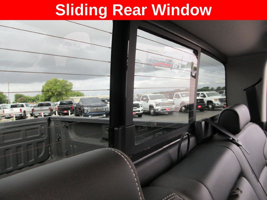 Used 2019 GMC Sierra 2500 Denali w/ Duramax Plus Package AWD/4WD image 27