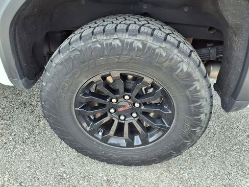 Used 2023 GMC Sierra 1500 AT4X AWD/4WD image 45