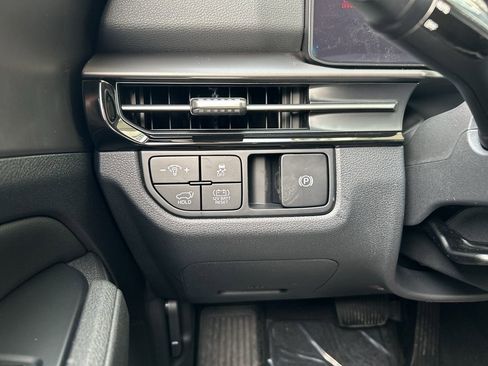 New 2026 Kia Sportage AWD Hybrid image 26