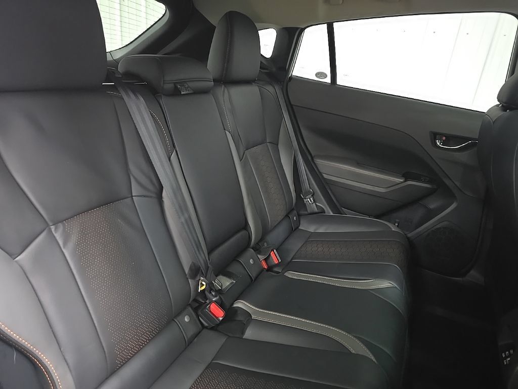 Used 2025 Subaru Crosstrek 2.5i Limited AWD/4WD image 21