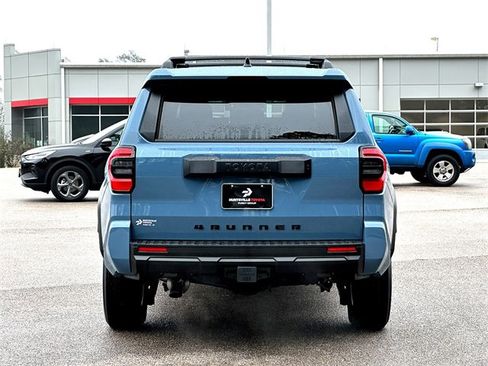 New 2026 Toyota 4Runner SR5 image 7