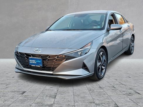 Certified 2023 Hyundai Elantra SEL w/ Convenience Package image 6