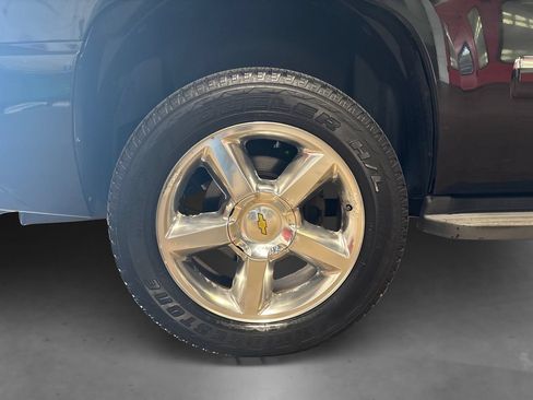Used 2013 Chevrolet Tahoe LTZ AWD/4WD image 22