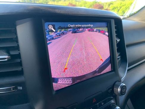 Used 2020 RAM 1500 Big Horn AWD/4WD image 30