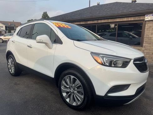 Used 2019 Buick Encore Preferred FWD image 1