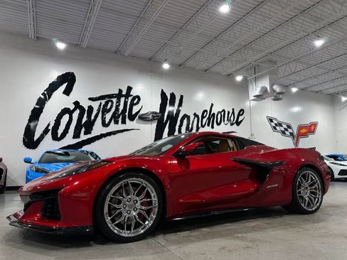 Used 2024 Chevrolet Corvette Z06 w/ Stealth Interior Trim Package RWD image 23