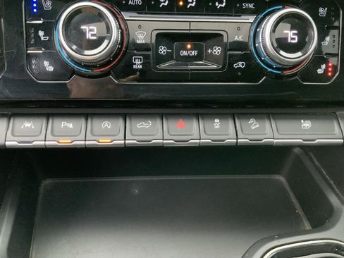 Used 2023 GMC Sierra 1500 AT4 w/ AT4 Premium Package image 51