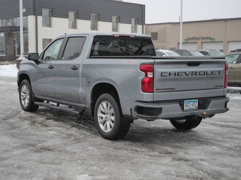 Used 2023 Chevrolet Silverado 1500 Custom image 6