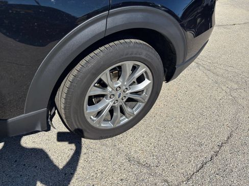 Used 2024 Ford Explorer Limited RWD image 31