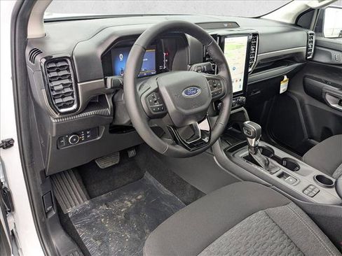 New 2025 Ford Ranger XLT w/ Convenience Package image 3
