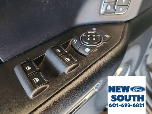 Used 2020 Ford Expedition XLT w/ Equipment Group 202A image 10