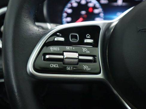 Certified 2022 Mercedes-Benz GLC 300 image 11