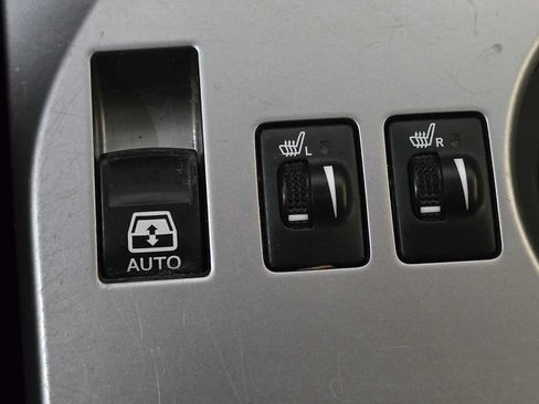 Used 2019 Toyota 4Runner SR5 Premium AWD/4WD image 17