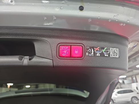 New 2026 Mercedes-Benz GLE 350 4MATIC image 14