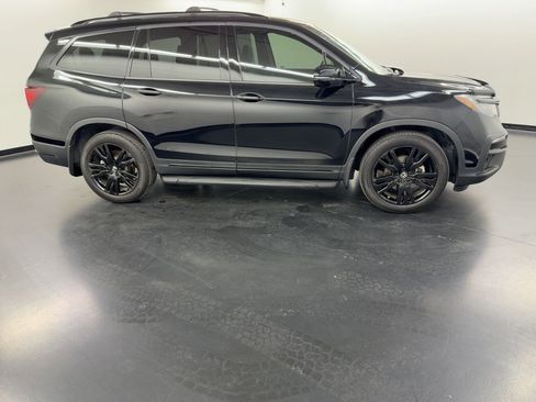 Certified 2022 Honda Pilot Black Edition image 8