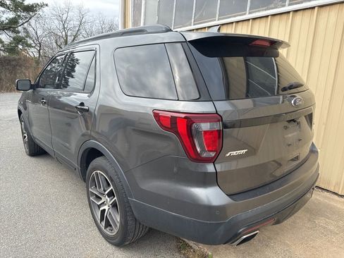 Used 2016 Ford Explorer Sport w/ Equipment Group 401A image 3