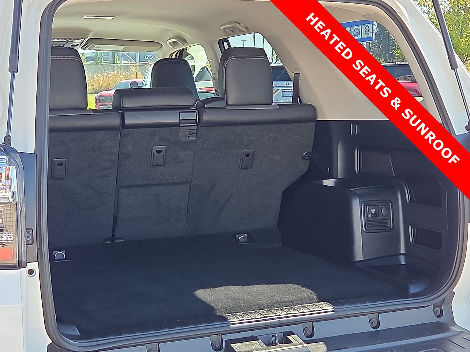 Used 2024 Toyota 4Runner SR5 Premium AWD/4WD image 9