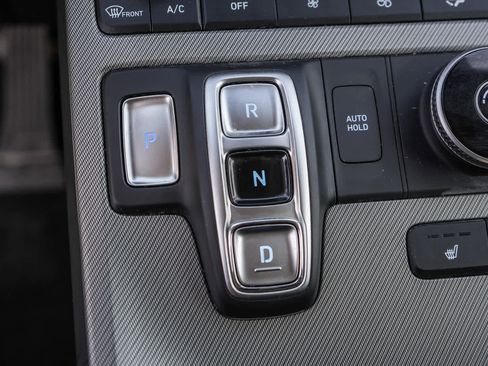 Used 2025 Hyundai Palisade SEL FWD image 19