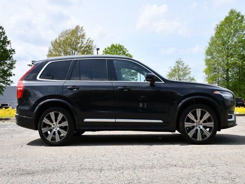 Used 2023 Volvo XC90 B6 Ultimate w/ Protection Package Premier image 8