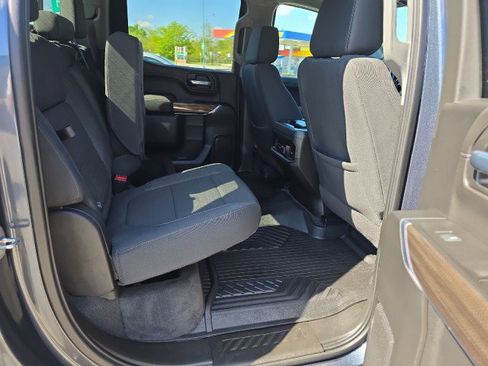 Used 2021 Chevrolet Silverado 1500 LT Trail Boss w/ Convenience Package II AWD/4WD image 43