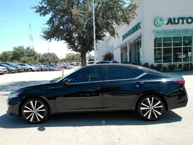 Used 2022 Nissan Altima 2.5 SR FWD image 10