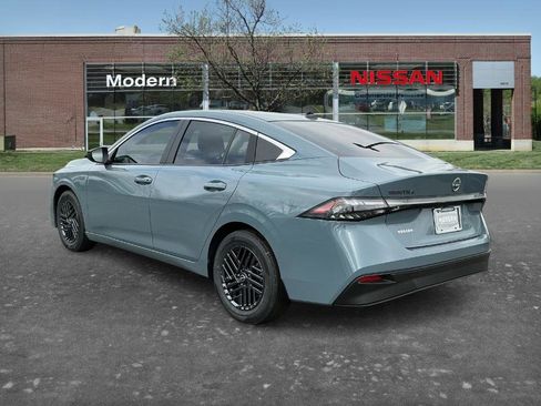 New 2026 Nissan Sentra SV image 2