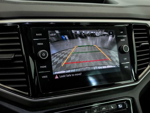 Certified 2023 Volkswagen Atlas SE w/ Panoramic Sunroof Package image 18