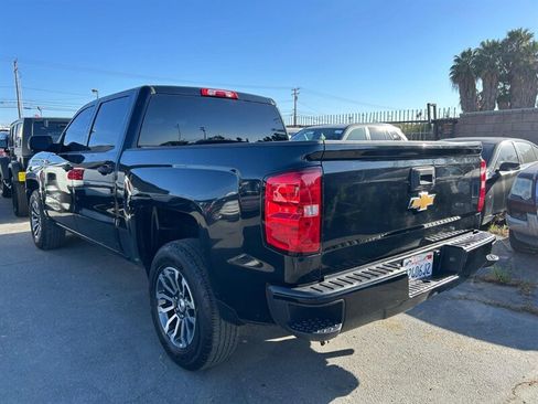 Used 2018 Chevrolet Silverado 1500 Custom w/ Custom Convenience Package RWD image 5