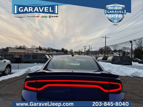 Used 2020 Dodge Charger R/T w/ Blacktop Package image 9