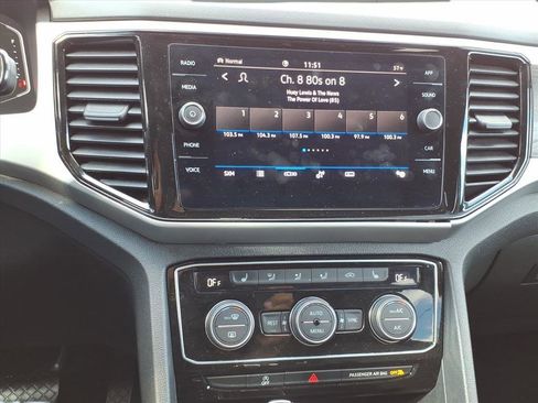 Used 2022 Volkswagen Atlas SE image 19