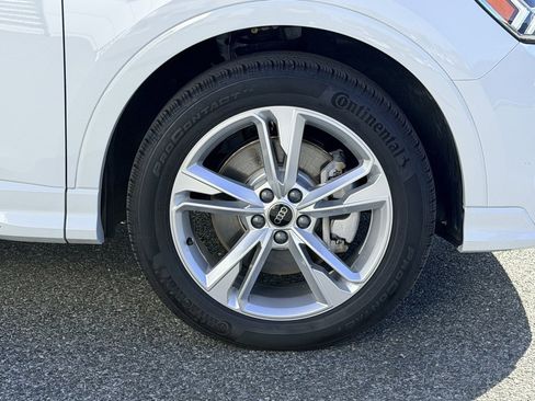 Certified 2024 Audi Q3 2.0T Premium Plus image 25